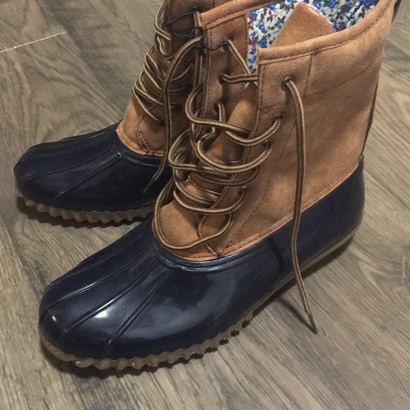 Target Shoes - Chestnut duck boots